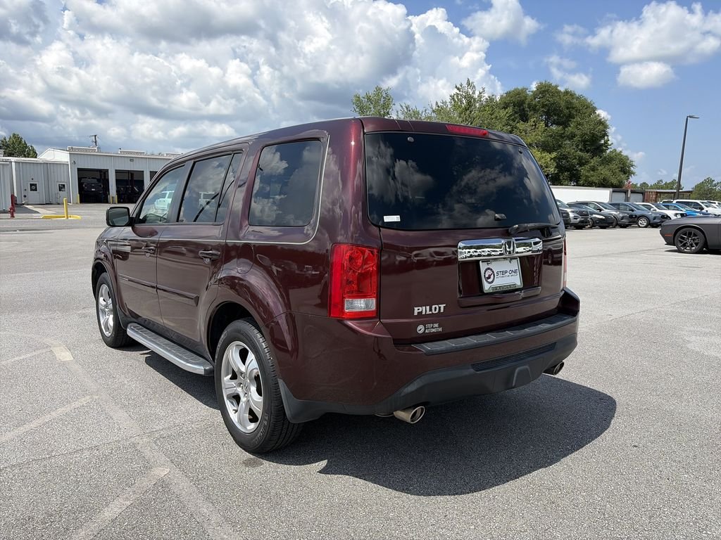 Used 2013 Purple Honda EX-L image 5