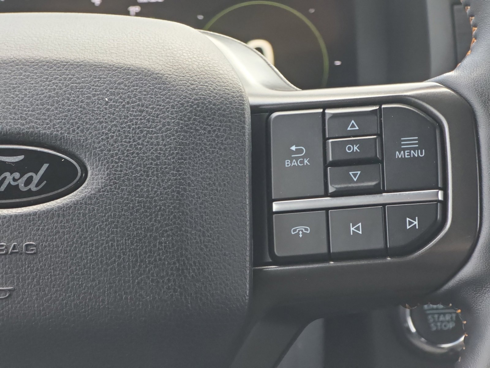 Used 2024 White Ford Tremor image 23