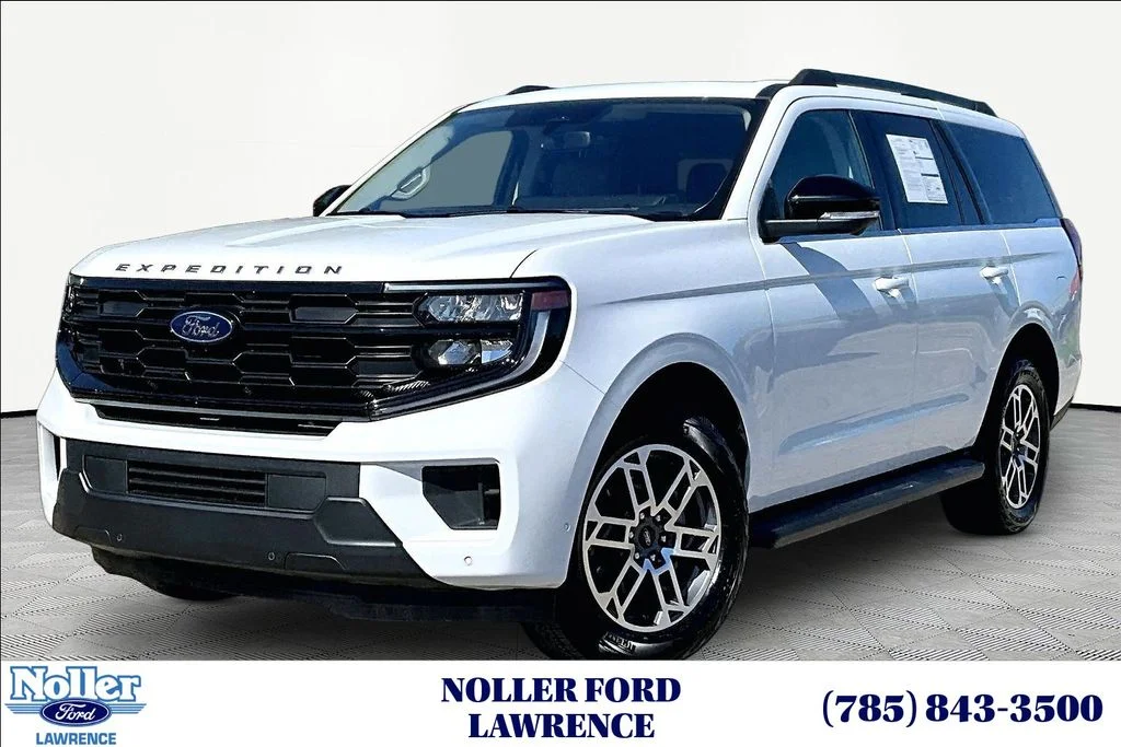 Certified Used 2025 Oxford White Ford Active image 1
