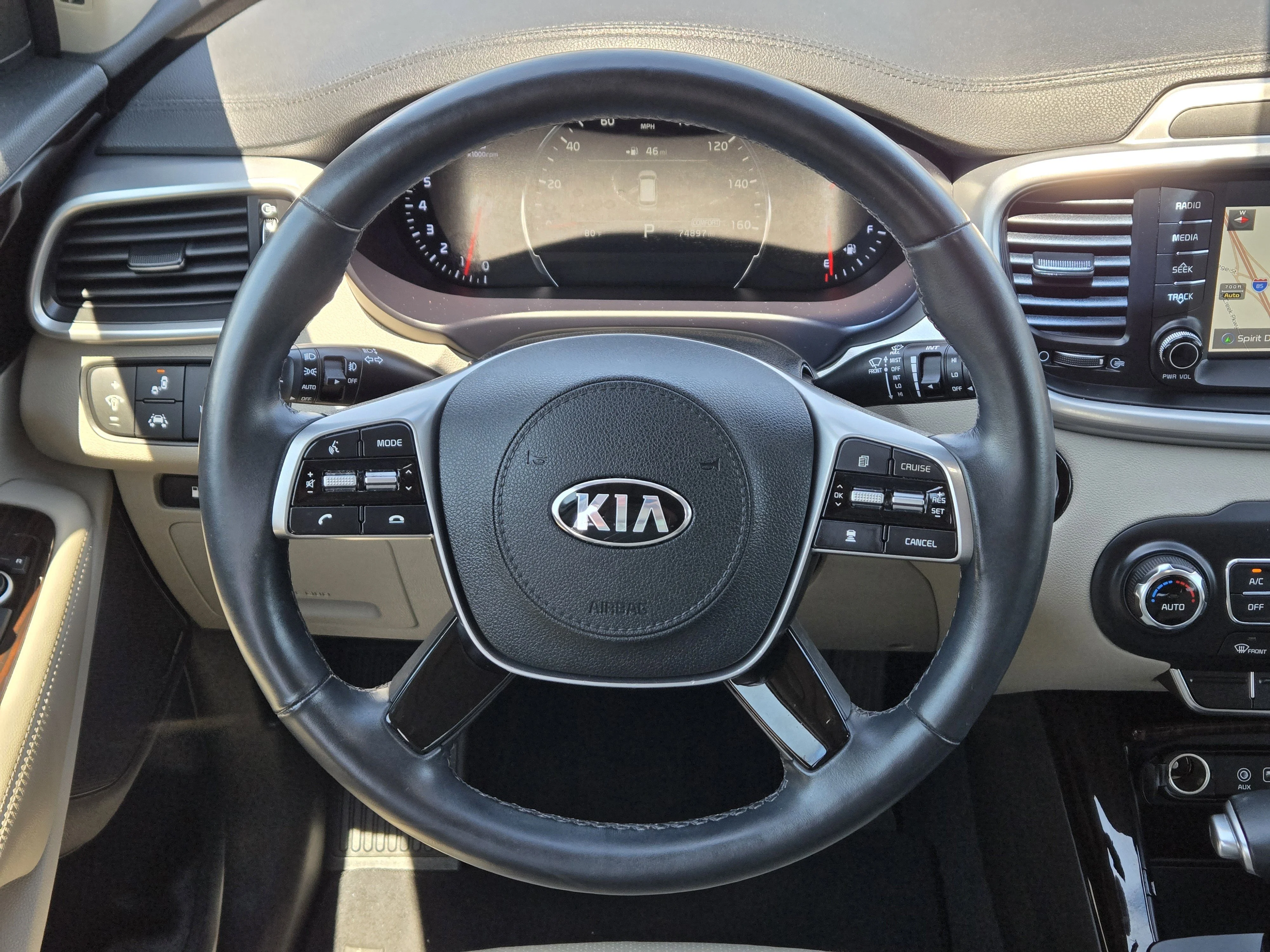 Used 2019 Snow White Pearl Kia EX image 23
