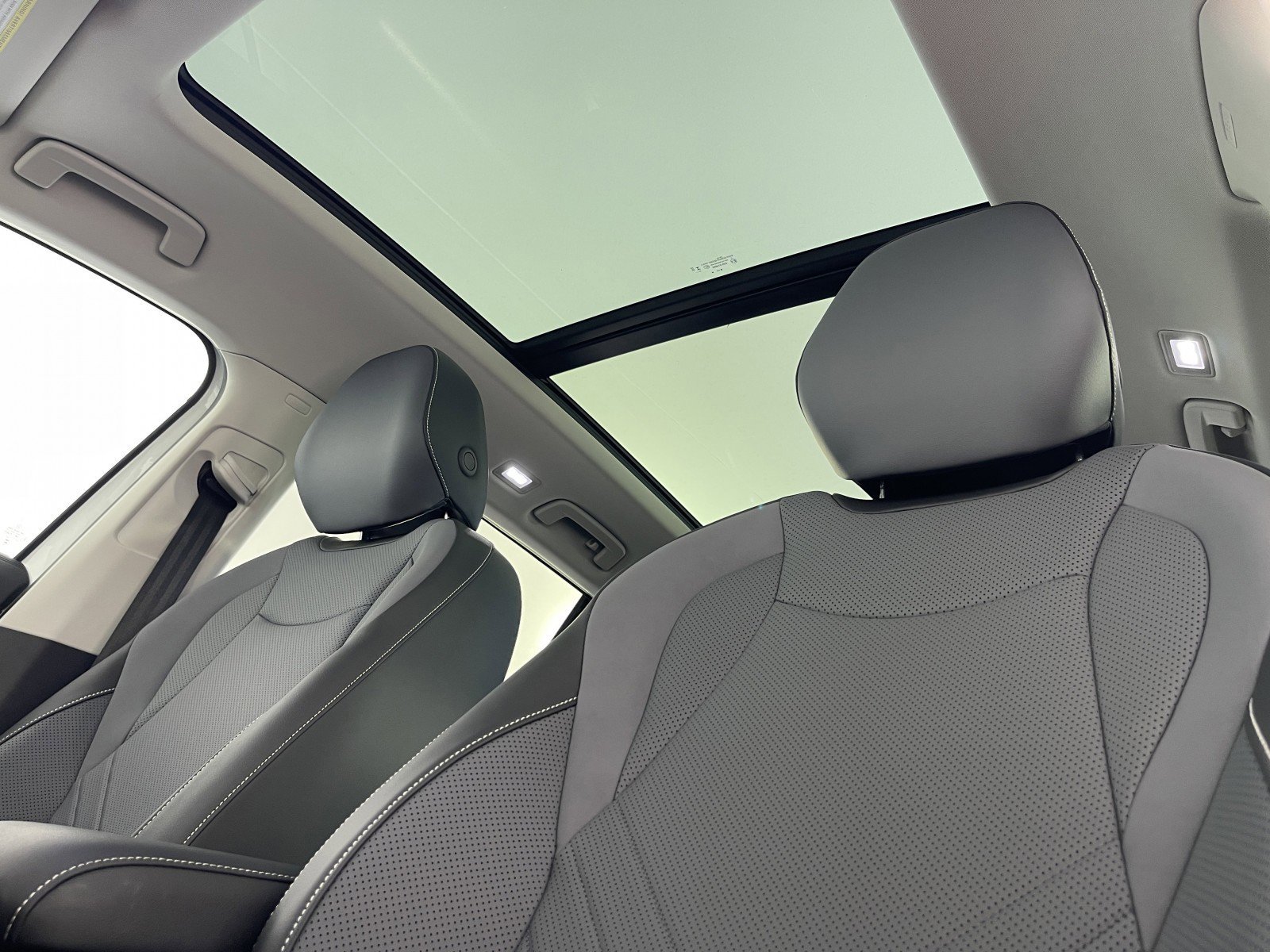 2026 Volkswagen Tiguan SE - Photo 20