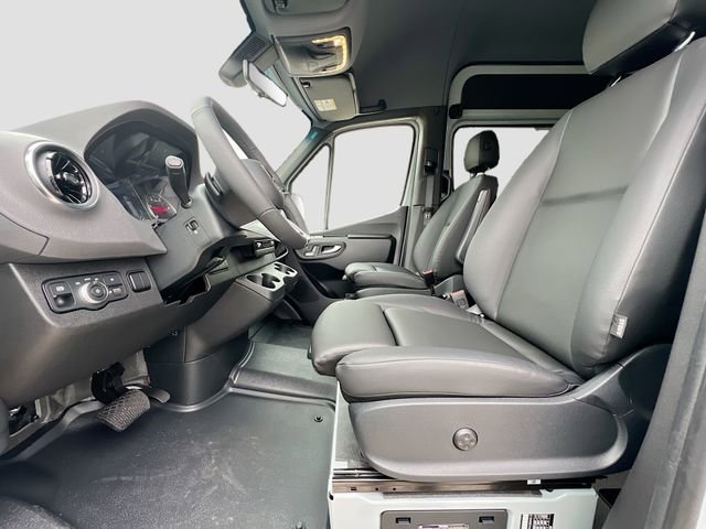New 2026 Silver Gray Mercedes-Benz Crew 144 WB image 16