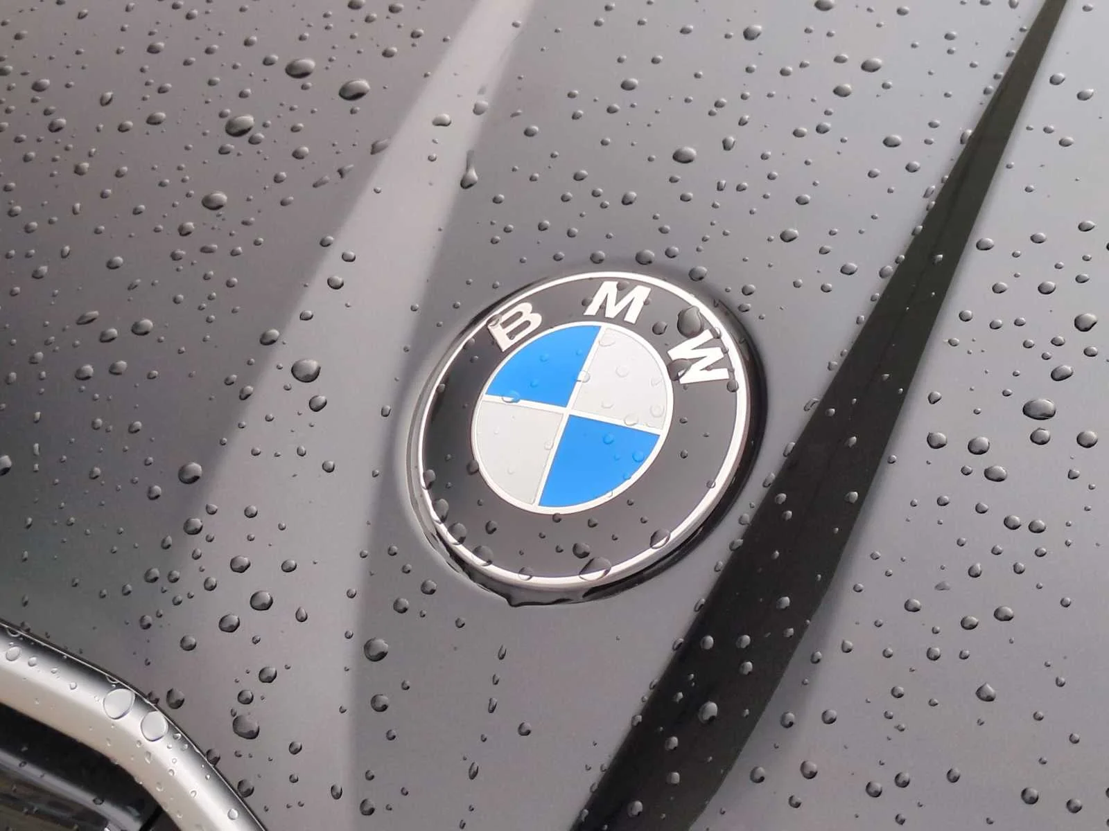 New 2026 Black Sapphire Metallic BMW 30 xDrive image 12