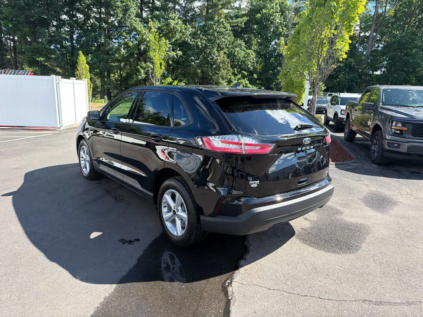 Used 2024 Agate Black Ford SE image 7