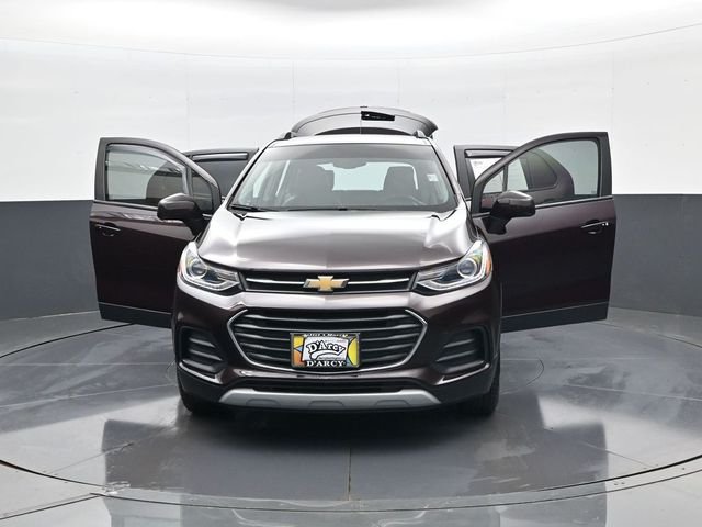 Used 2021 Red Chevrolet LT image 31