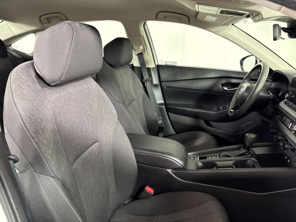 Used 2024 White Honda LX image 20