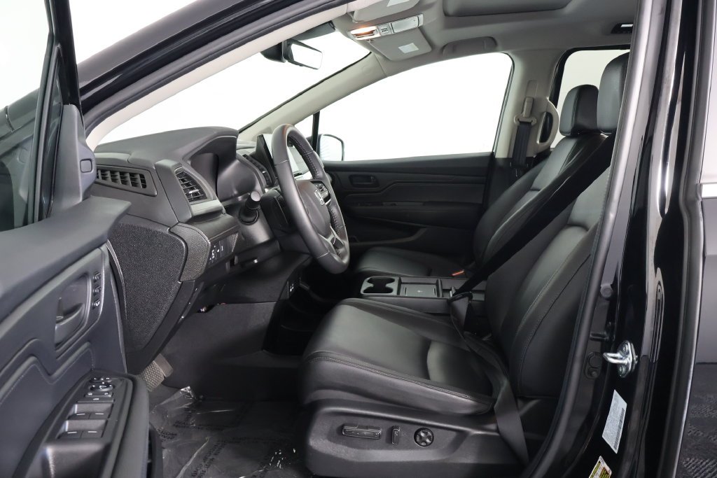 2026 Honda Odyssey EX-L - Photo 13