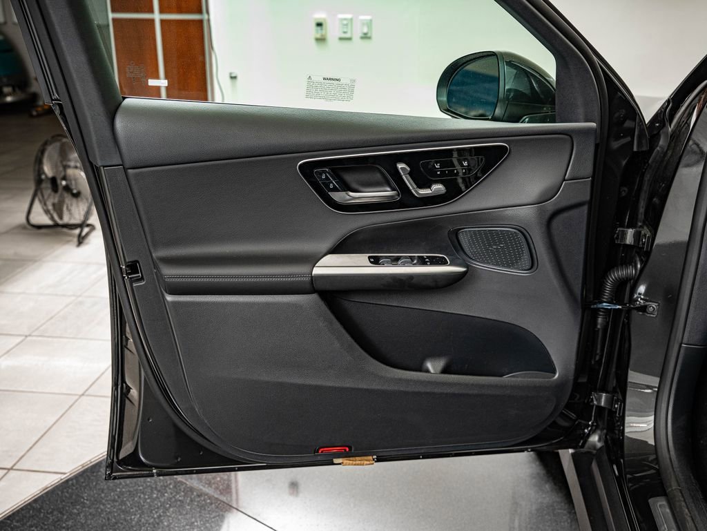 New 2026 Graphite Gray Metallic Mercedes-Benz GLC 300 image 17