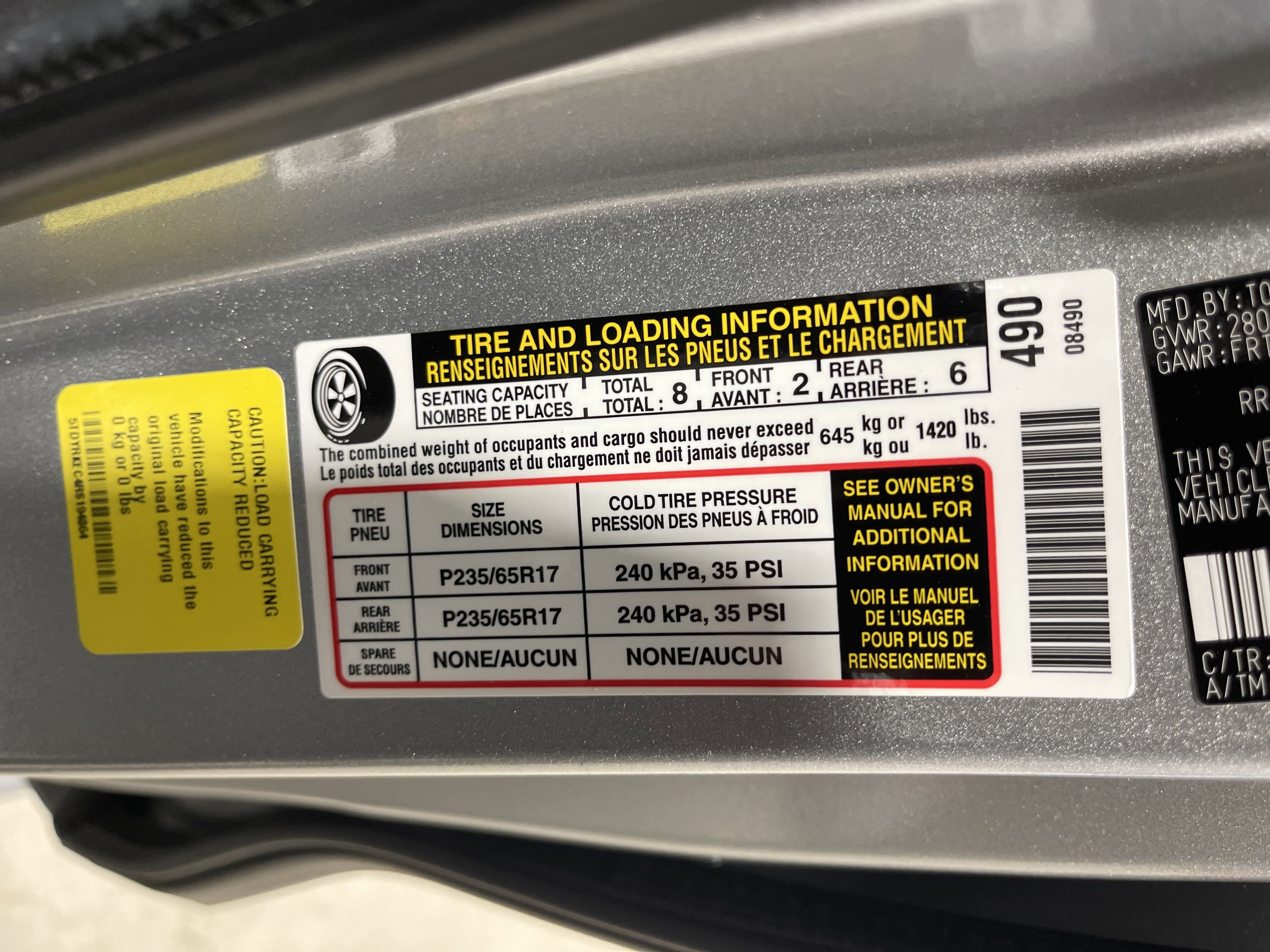 2024 Toyota Sienna XLE - Photo 28