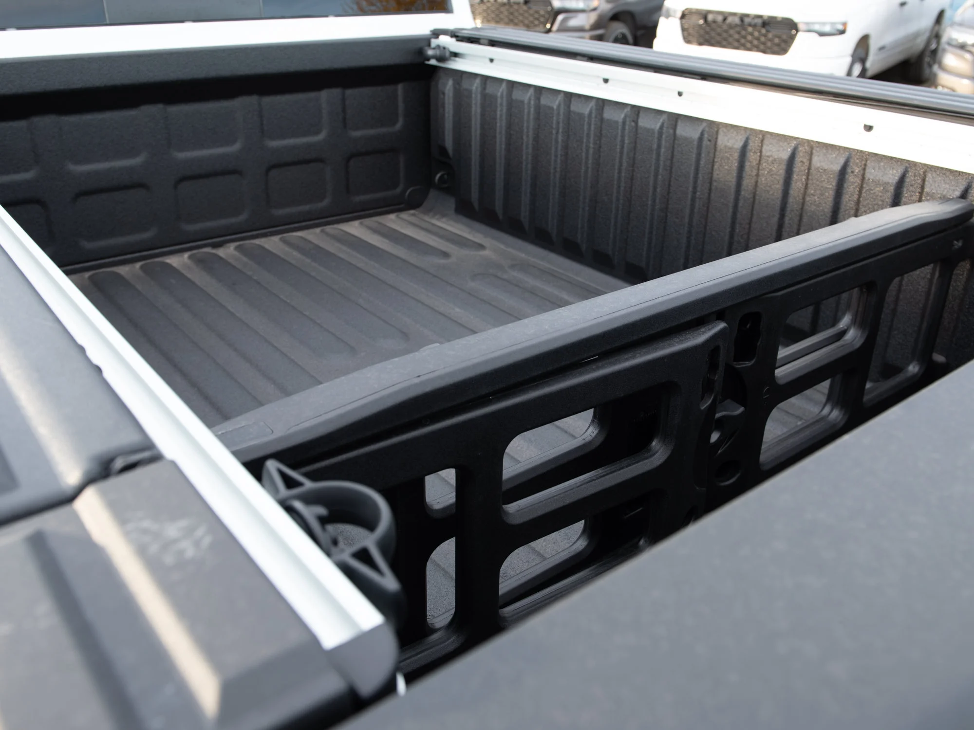 New 2027 White RAM Limited Night* Mega Cab 4x4, Tow-Tech Plus Group, Sunroof, Passenger Screen image 7