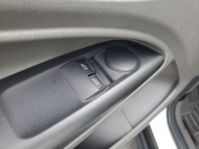 Used 2020 White Ford XL image 9