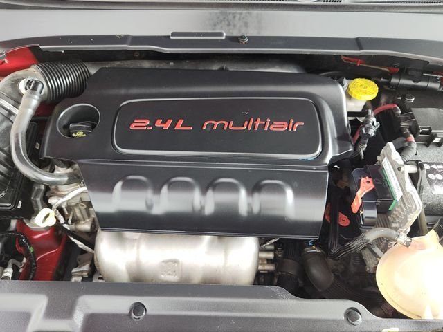 Used 2017 Red Jeep Latitude image 32
