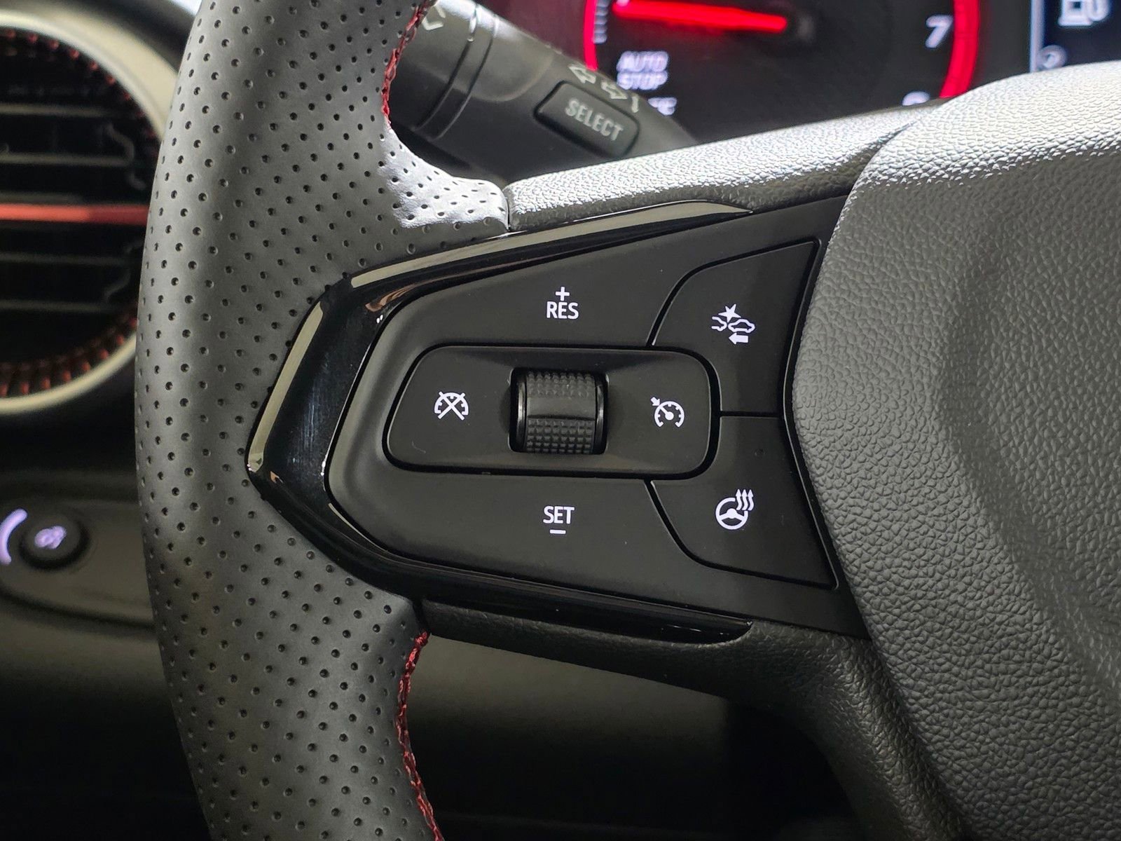 2026 Chevrolet Trax RS - Photo 30