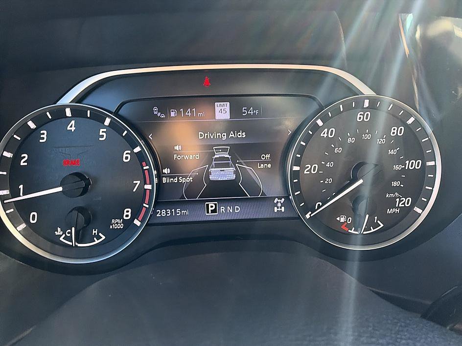Used 2022 Pearl White Tricoat Nissan Platinum Reserve image 20