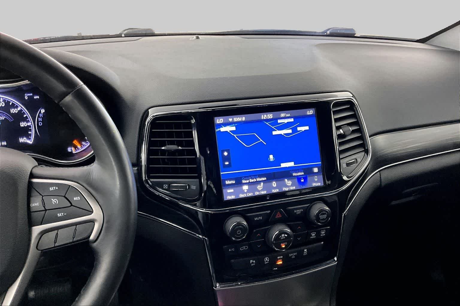 Used 2019 Bright White Clearcoat Jeep Limited image 7