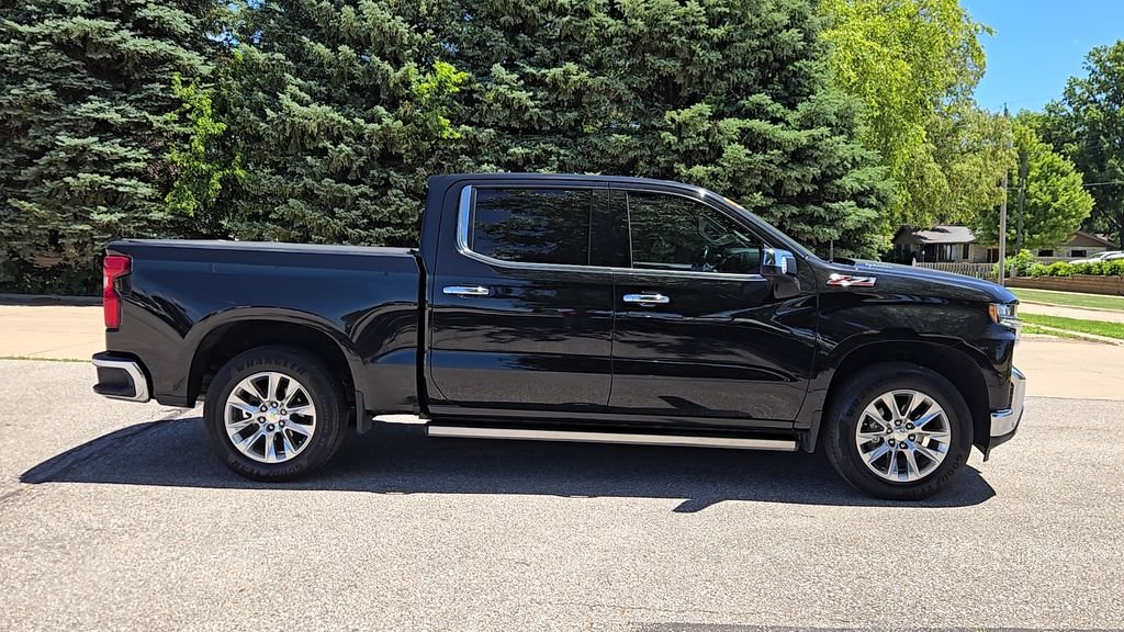 Used 2021 Black Chevrolet LTZ image 37