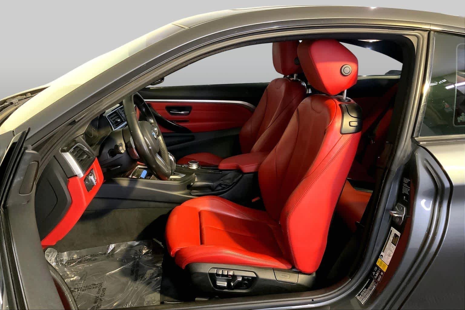 Used 2019 Mineral Grey Metallic BMW 430i xDrive image 9