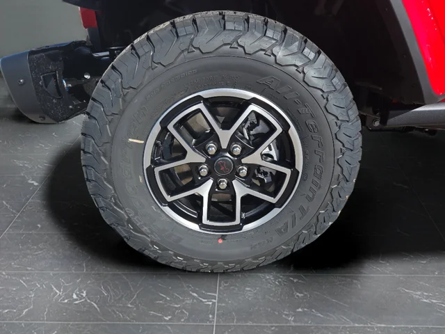 New 2026 Firecracker Red Clearcoat Jeep Rubicon image 40