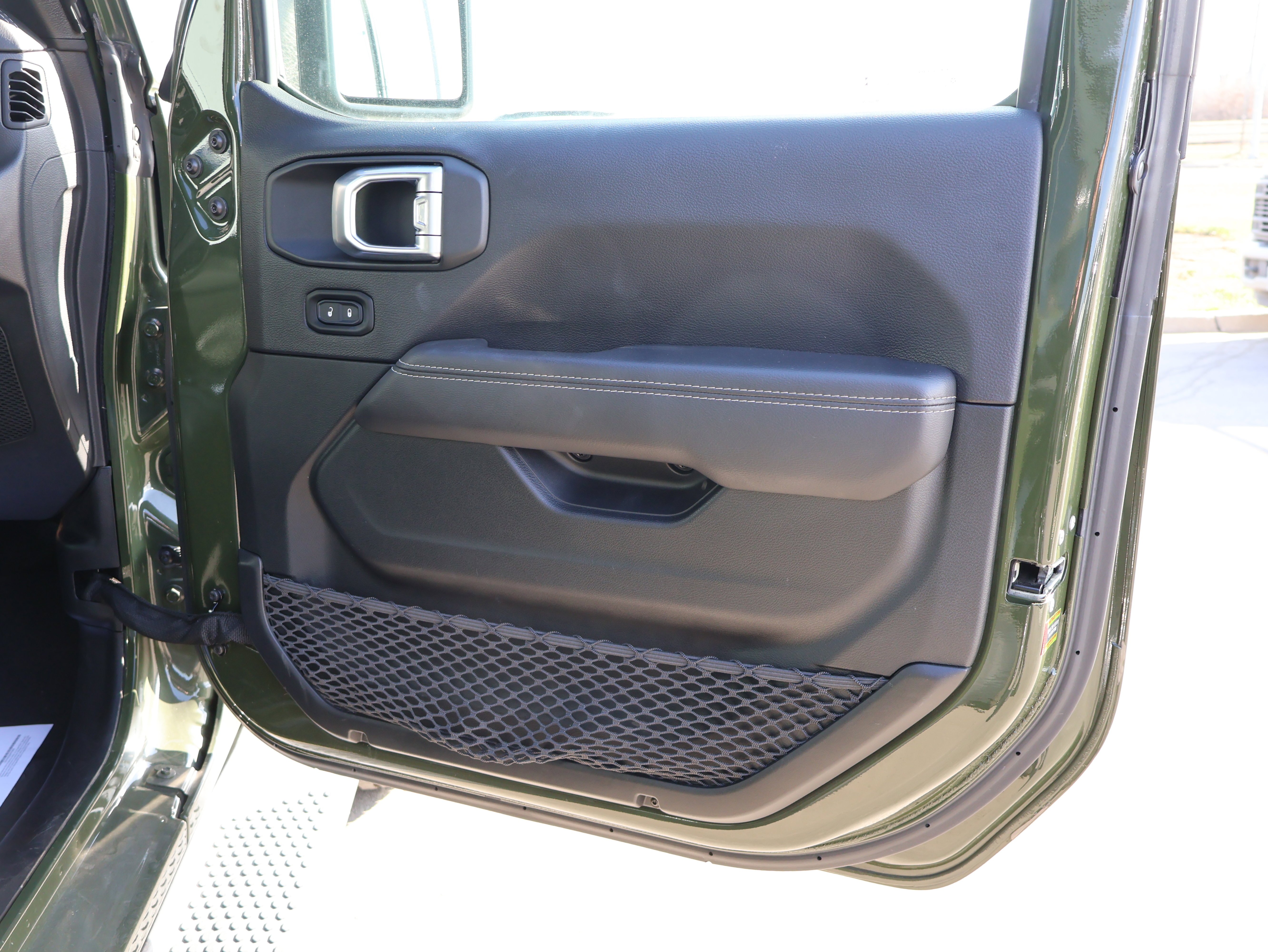 2021 Jeep Wrangler Unlimited Sahara - Photo 11