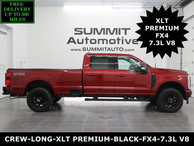 2025 Ford F250 Super Duty 4x4 Crew Cab XLT w/FX4: CREW-LONG-XLT PREMIUM-BLACK APPERANCE-7.3L V8-GAS-FX4-1 OWNER