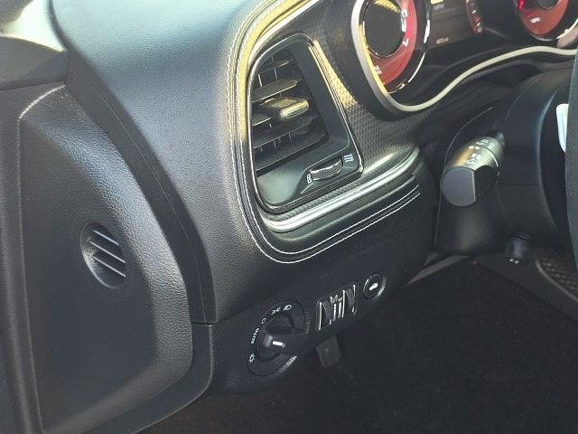 Used 2022 White Dodge SRT Hellcat image 18