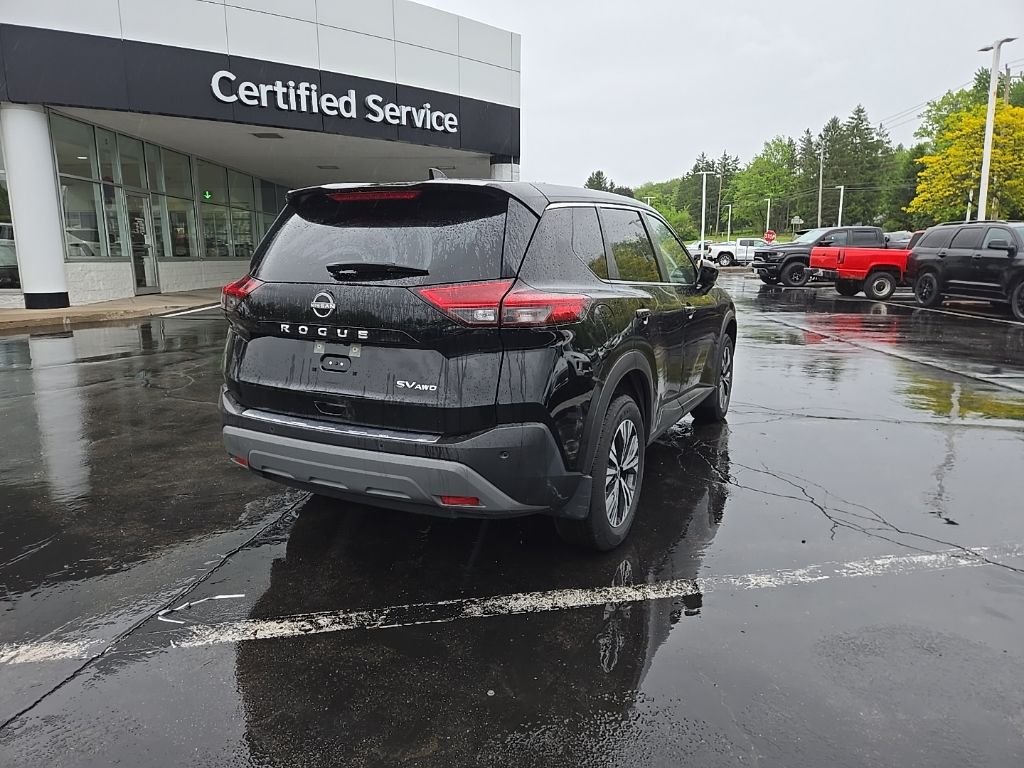 Used 2023 Black Nissan SV image 5