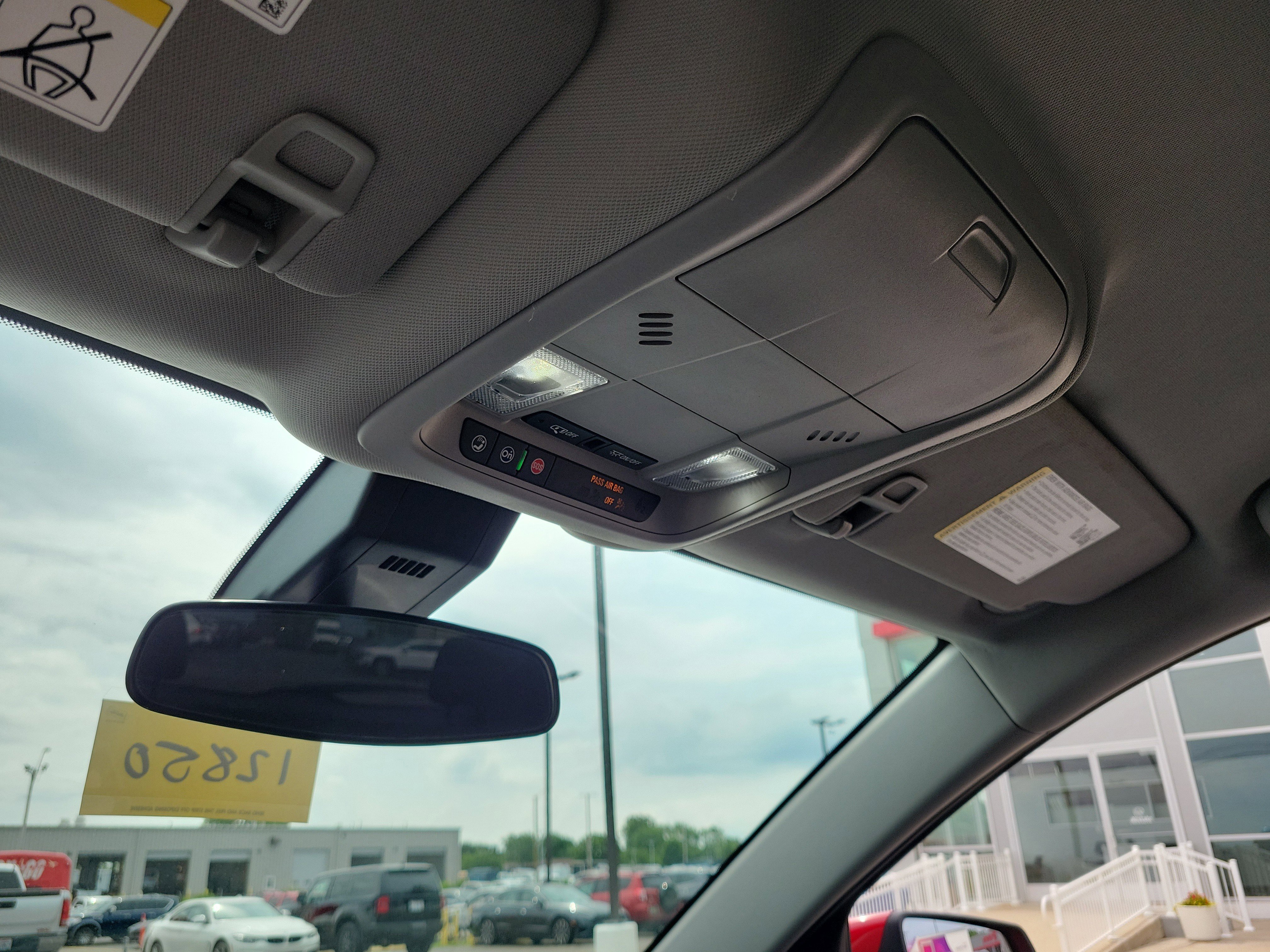 2023 Chevrolet Equinox LT - Photo 30