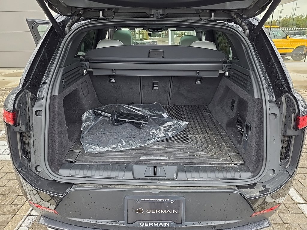 Certified Used 2025 Black Land Rover S image 18