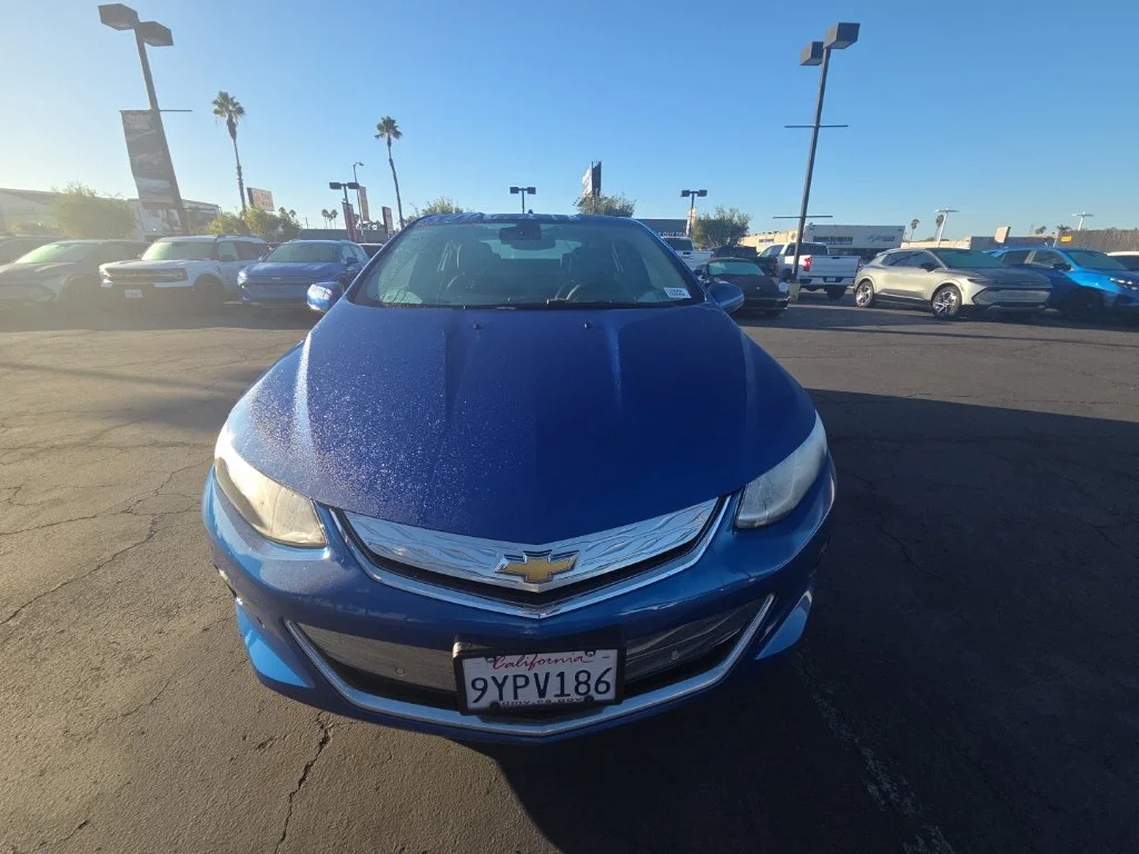 Used 2016 Blue Chevrolet Premier image 8