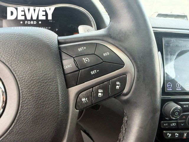 Used 2019 Pacific Blue Clearcoat Jeep Limited X image 15