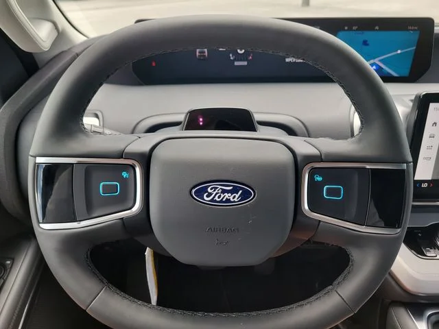 New 2027 Gray Metallic Ford Active image 33