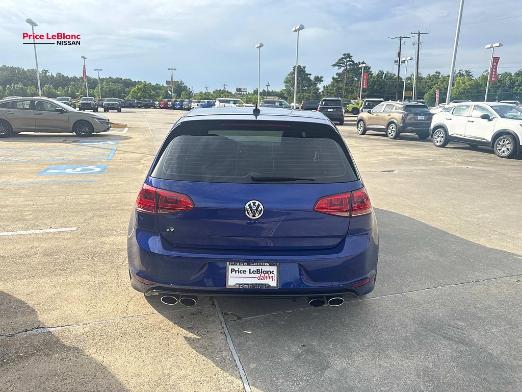 Used 2016 Lapiz Blue Metallic Volkswagen Base image 6
