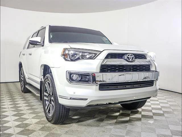 2018 Toyota 4Runner Limited V6's photo