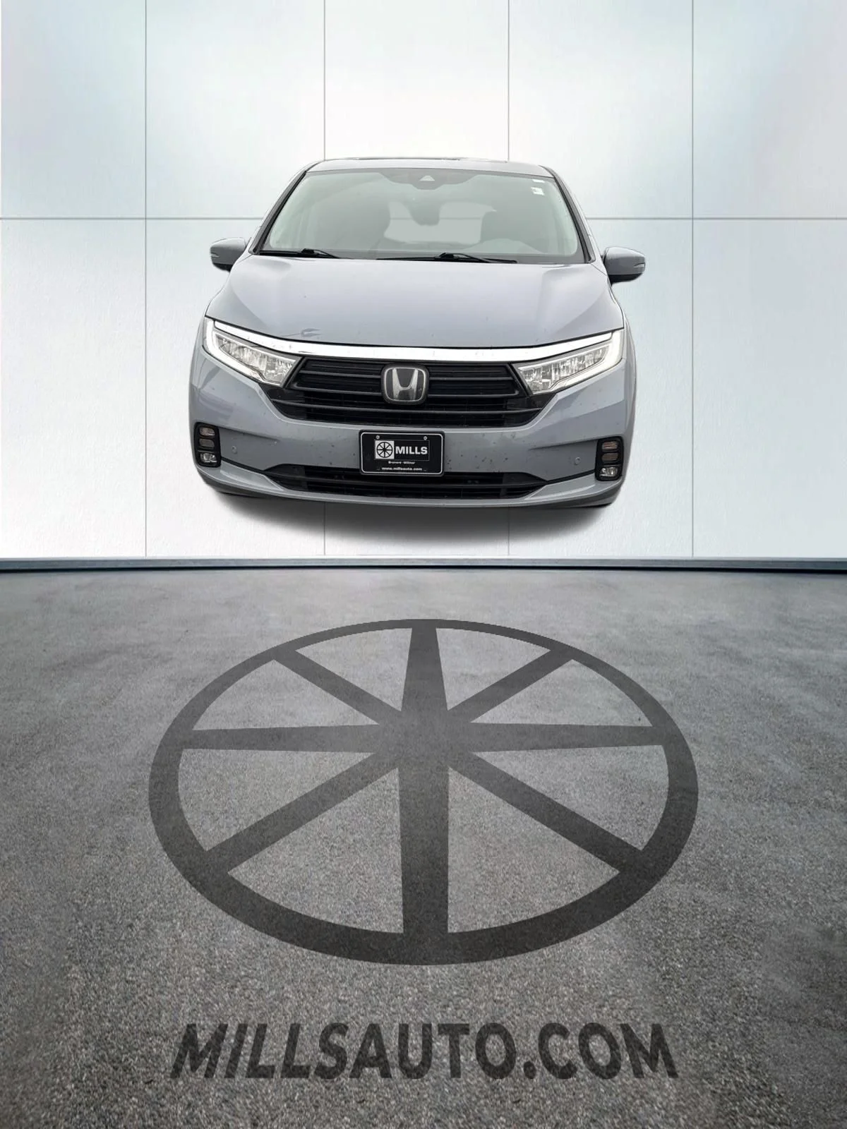 Certified Used 2023  Honda Touring image 2