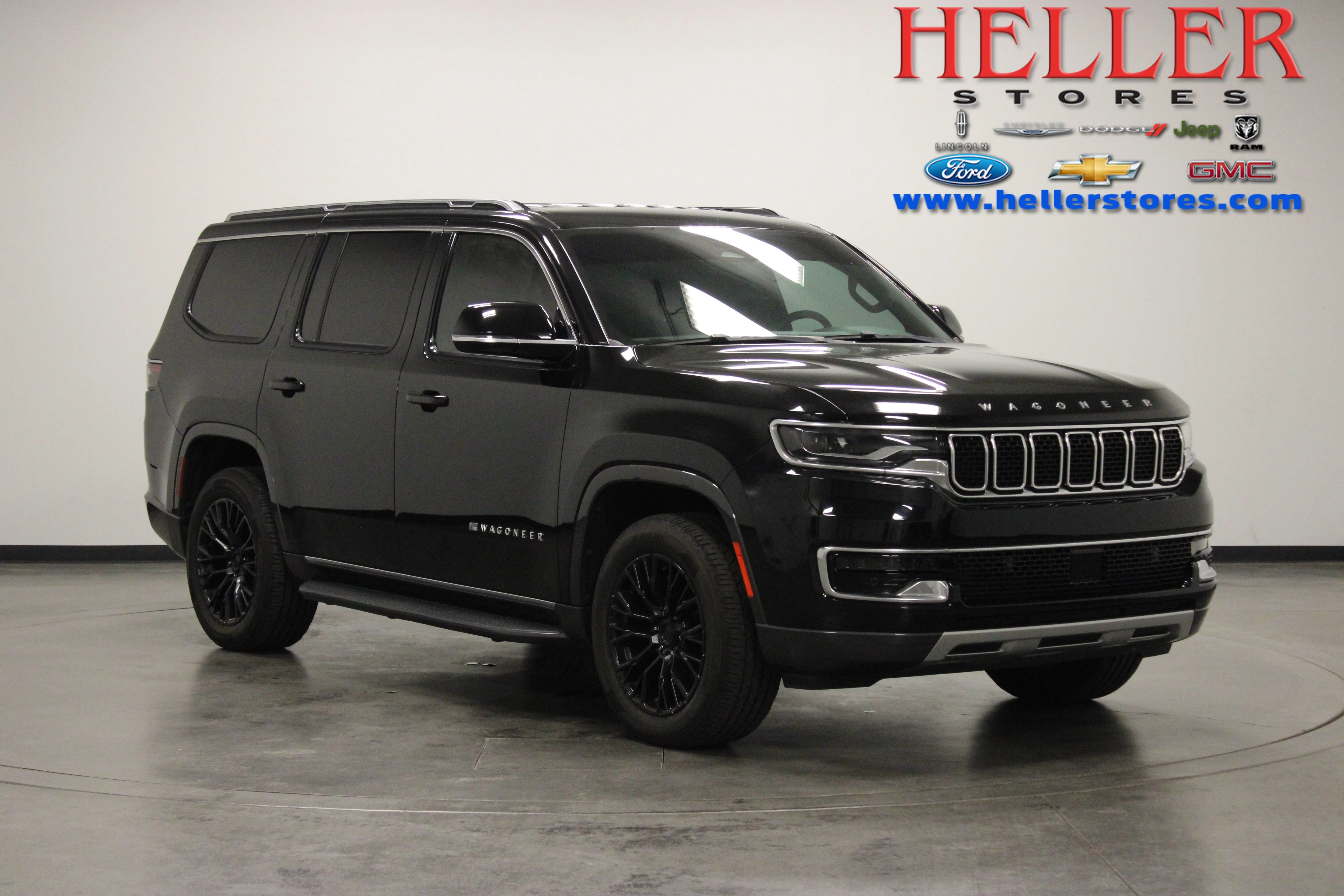 Used 2022 Diamond Black Crystal Pearlcoat Jeep Series II image 1