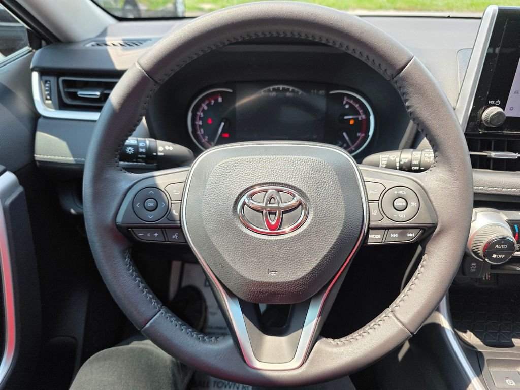 Used 2023 Black Toyota XLE Premium image 16