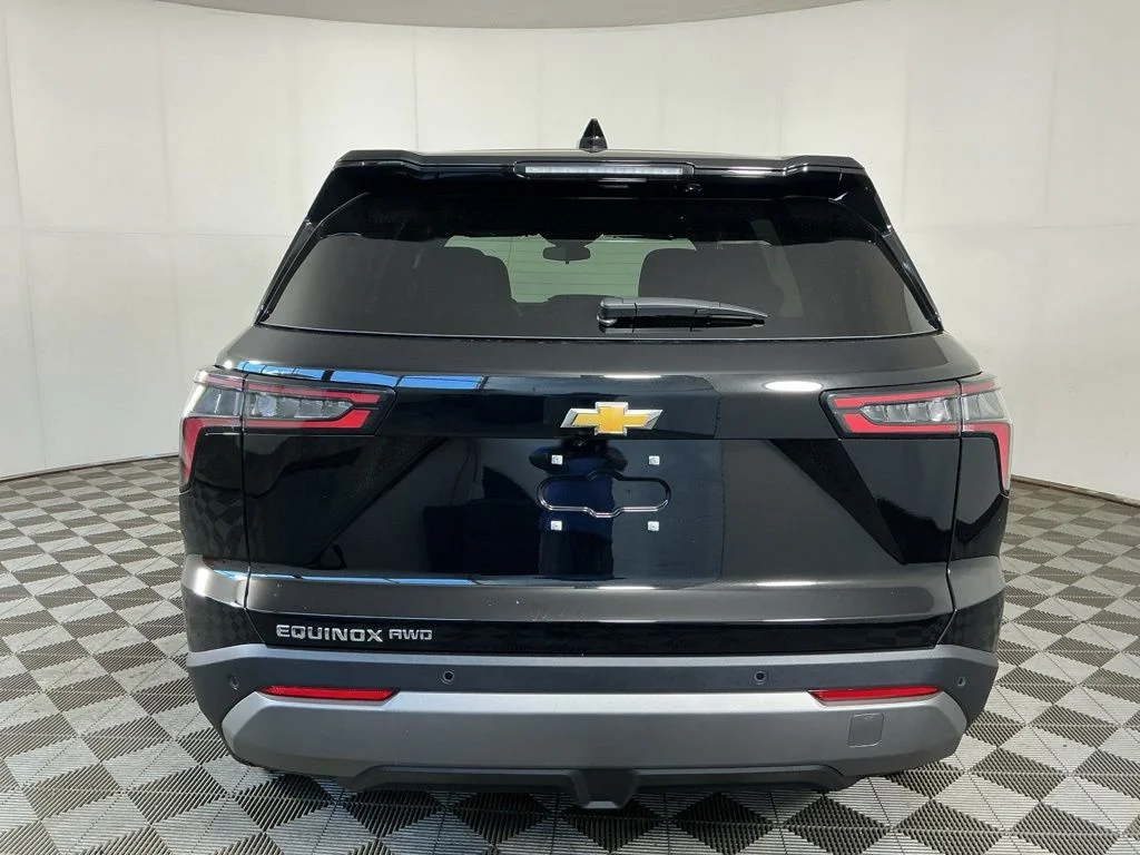 New 2027 Black Chevrolet LT image 6