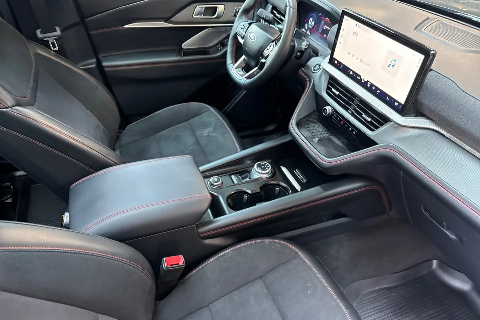 Certified Used 2025 Agate Black Metallic Ford ST image 17