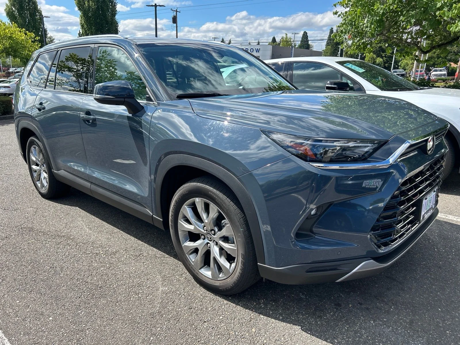Used 2024 Cloud Toyota Limited image 3