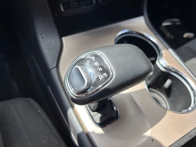 Used 2014 Black Jeep Laredo image 28