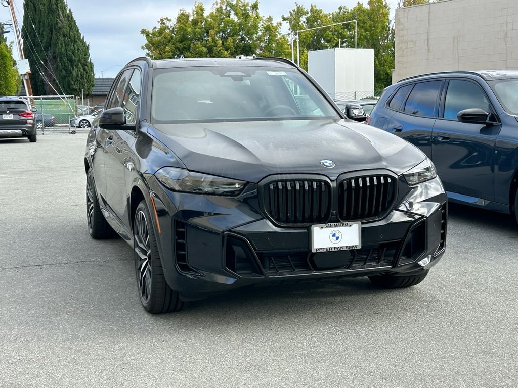 New 2026 Carbon Black Metallic BMW xDrive40i image 7