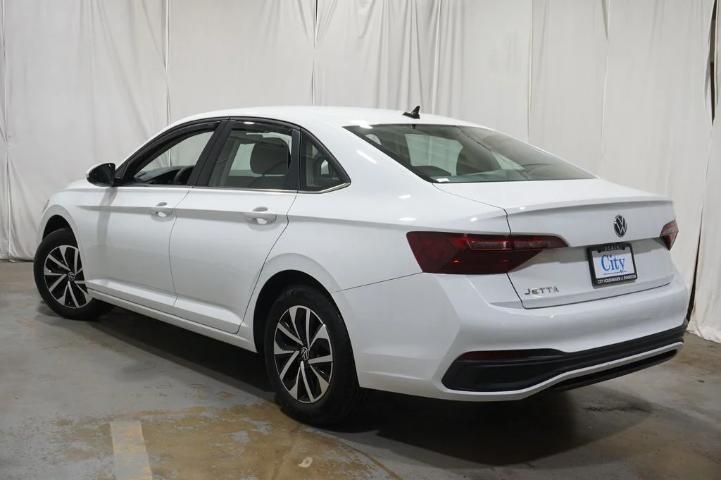 Certified Used 2023 White Volkswagen 1.5T S image 8