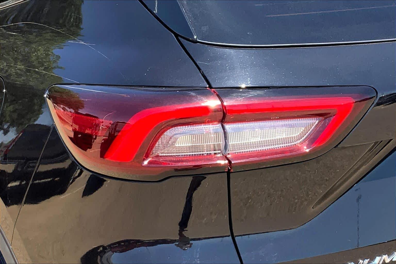 Certified Used 2025 Agate Black Metallic Ford Platinum image 29