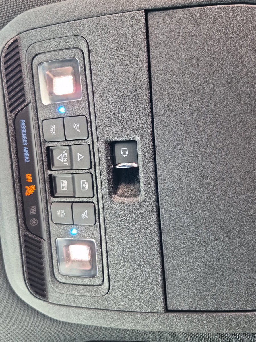 New 2026 Agate Black Metallic Ford XLT image 30