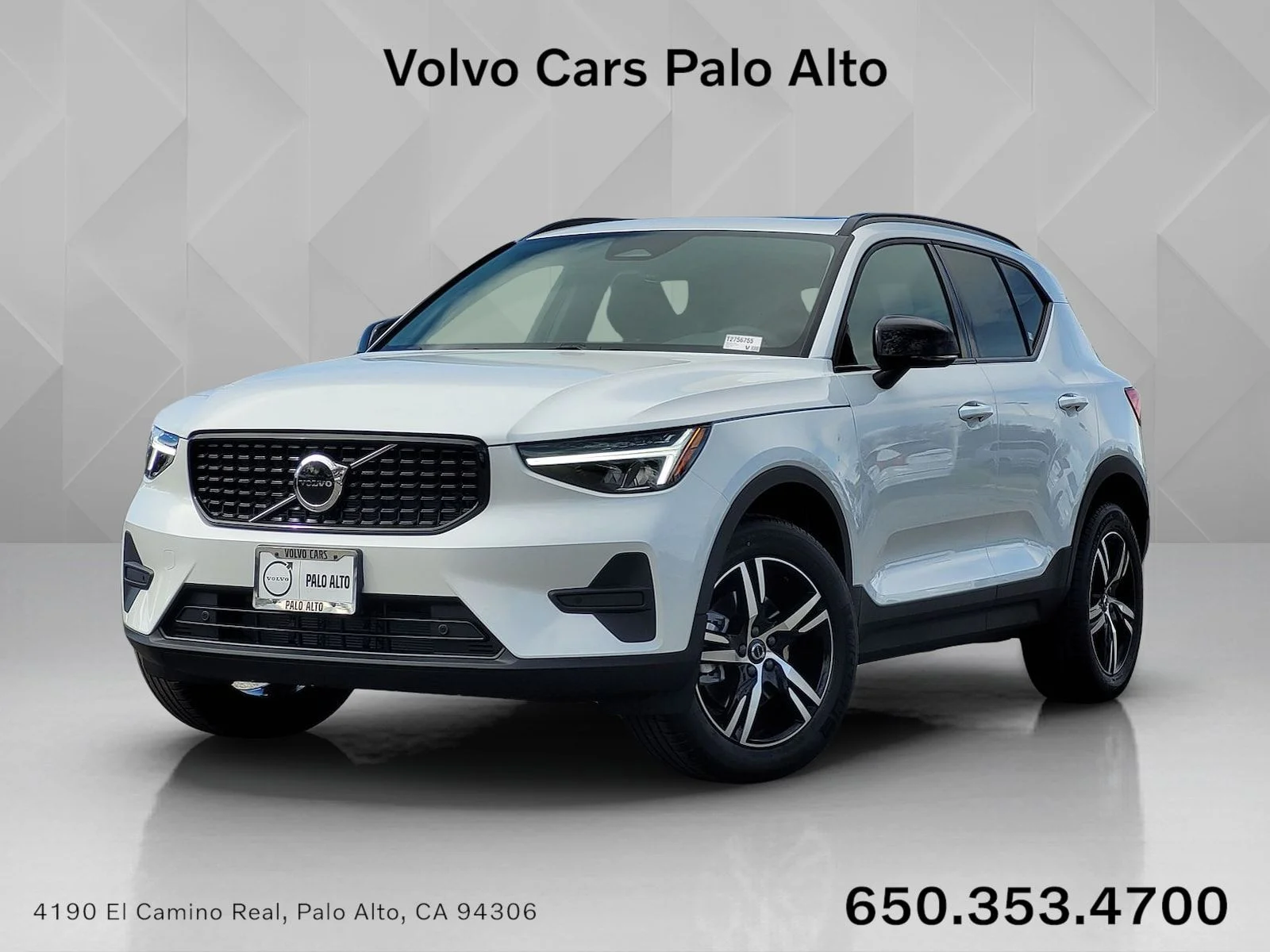 2026 Volvo XC40