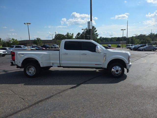 Used 2024 White Ford Limited image 2