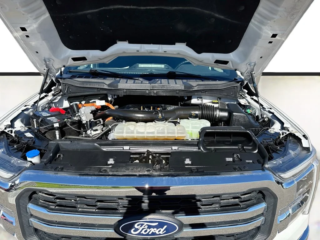 Certified Used 2024 White Metallic Ford Lariat image 23