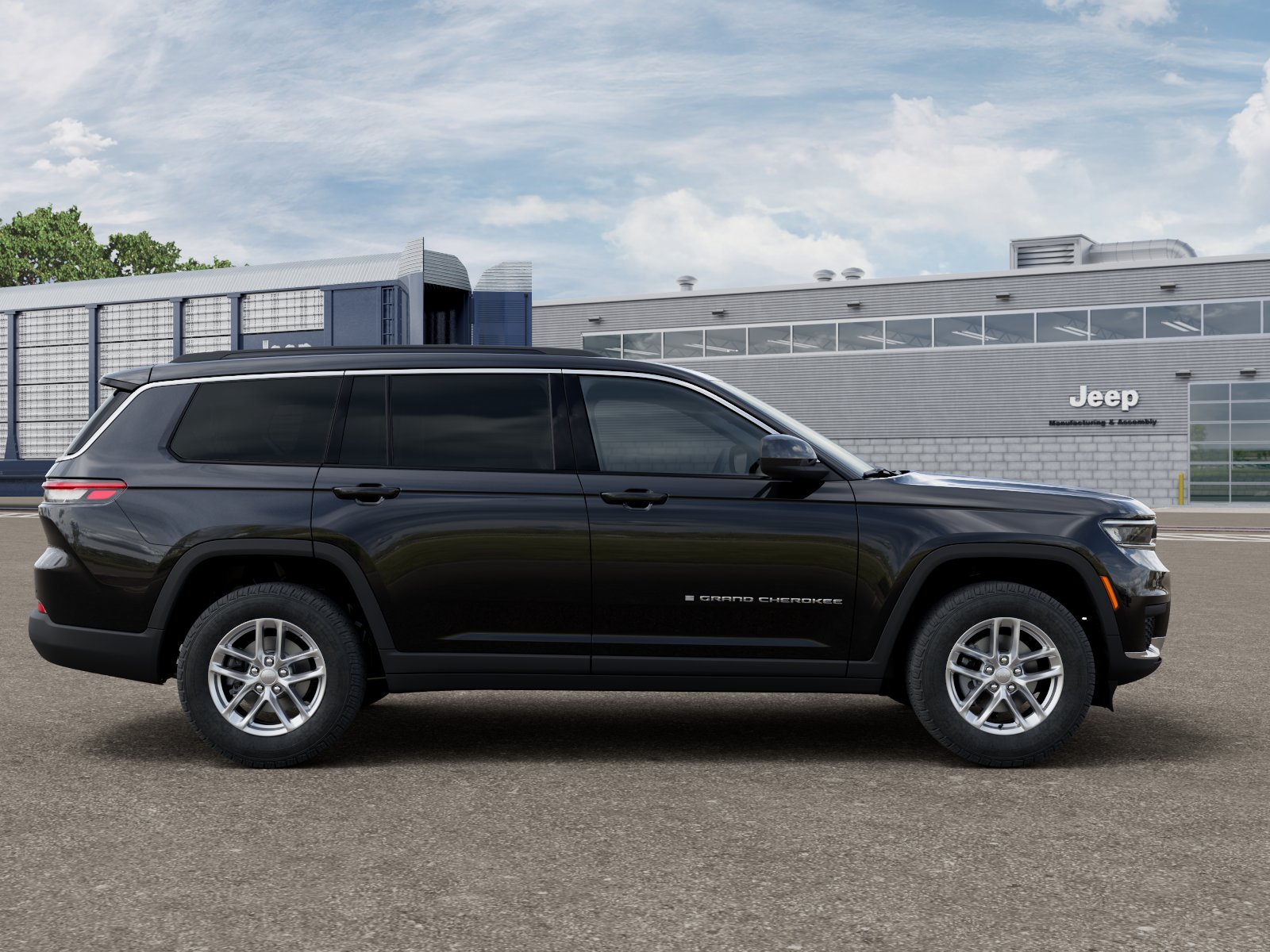 New 2026 Diamond Black Crystal Pearl-Coat Exterior Paint Jeep Laredo image 12