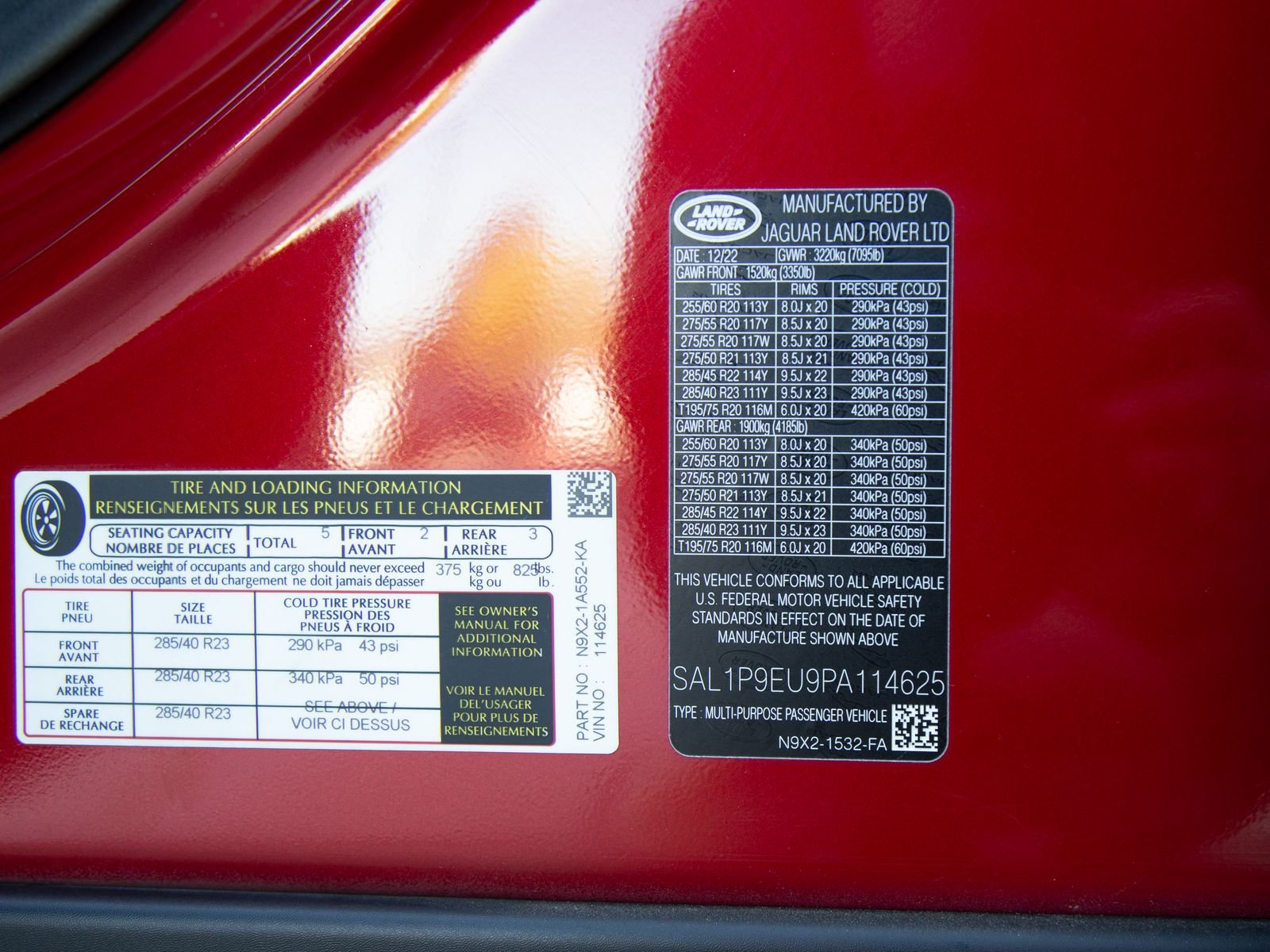 Used 2023 Firenze Red Metallic Land Rover SE image 24