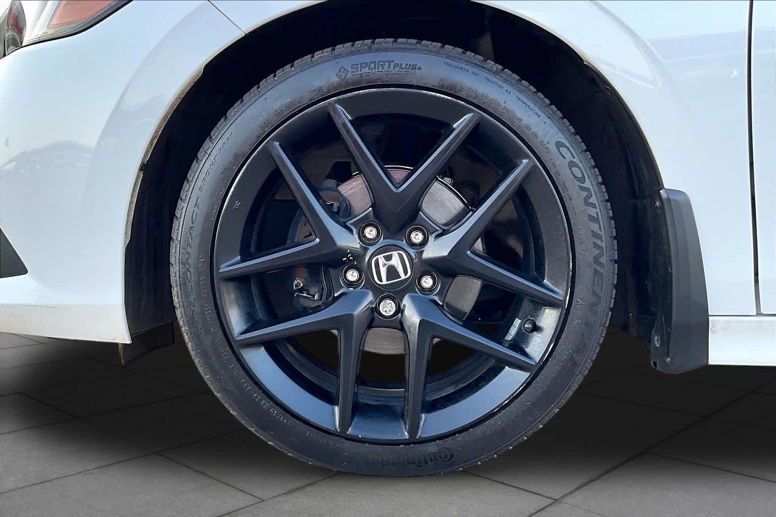 Used 2022 Platinum White Pearl Honda Sport image 10